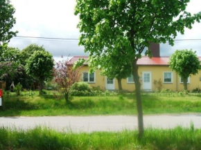 Ferienwohnung in Redewisch mit Sitzecke im Grünen , Grillmöglichkeit vorhanden in Boltenhagen